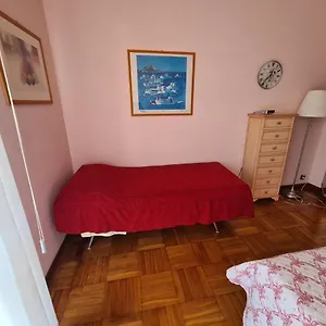  Apartment Grande Attico Con Vista Vicino Al Centro By Portofinovacanze Italien