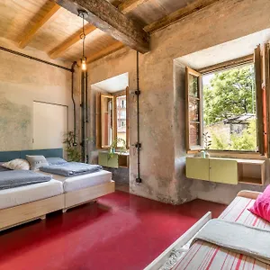  Hostel Un Posto A - All'interno Di Cascina Del 700 Italien